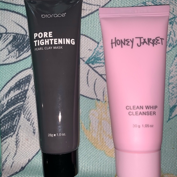 Beauty products make up - Picture 7 of 7